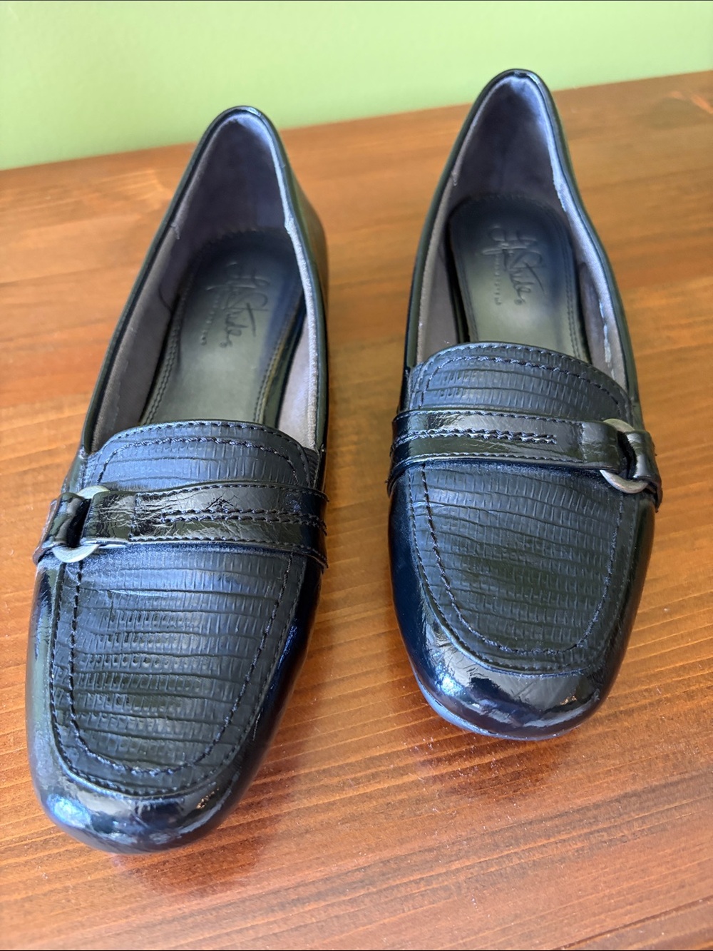 Black Life Stride Textured Loafers